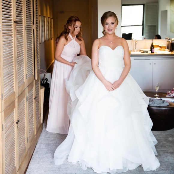 Wedding Dress - Picture 2 of 5